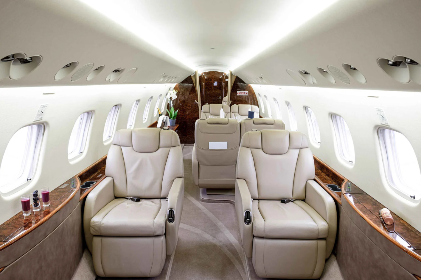 Heavy Jet – cabin