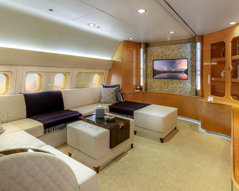 VIP Airliner – exterior